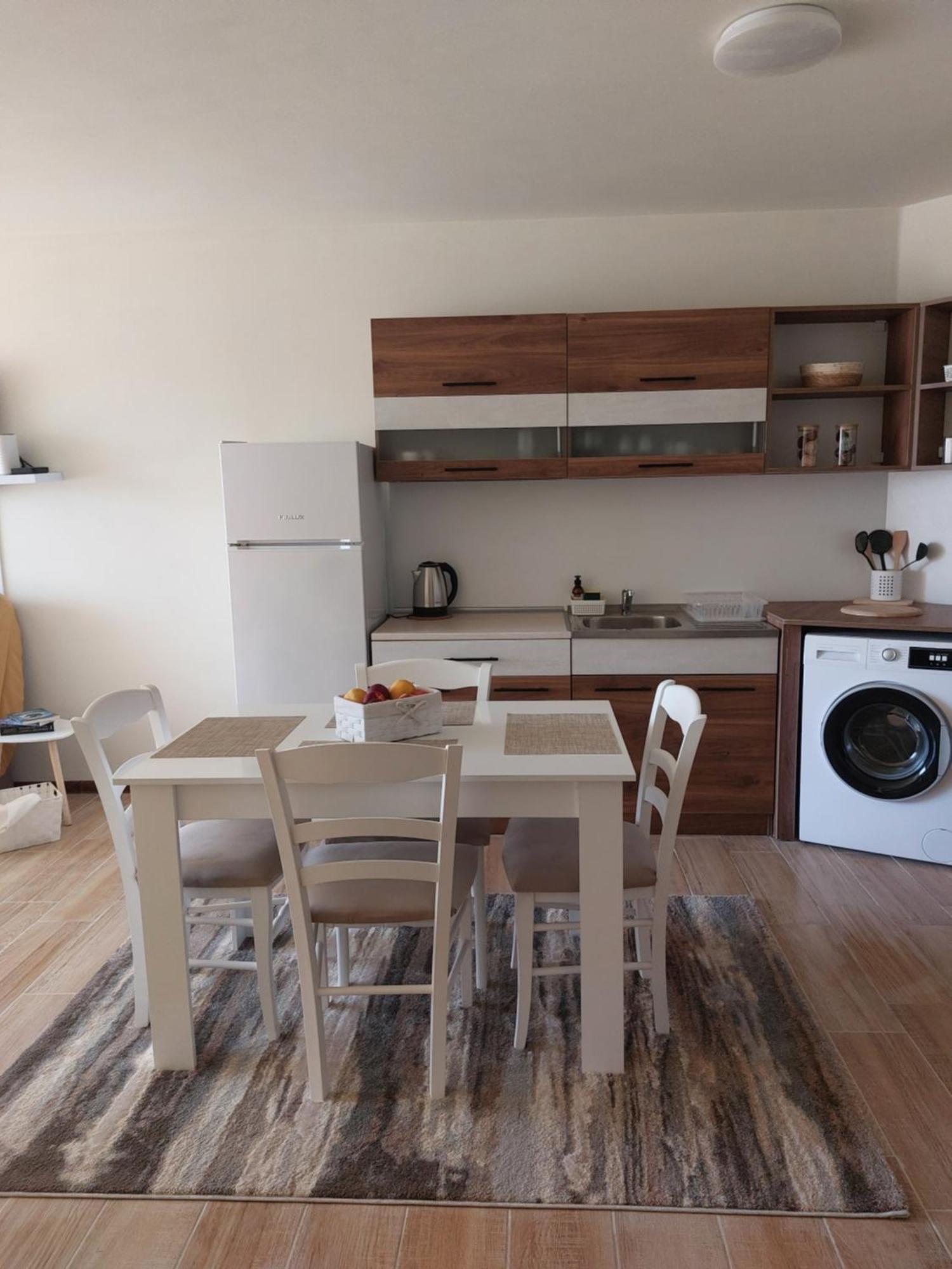 Krimski Apartment - Free Private Parking Βάρνα Εξωτερικό φωτογραφία